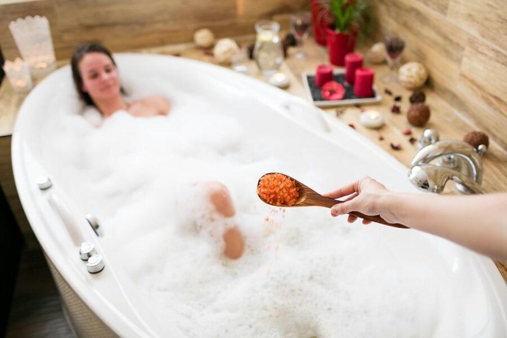 Wine Wellness Amande 4*