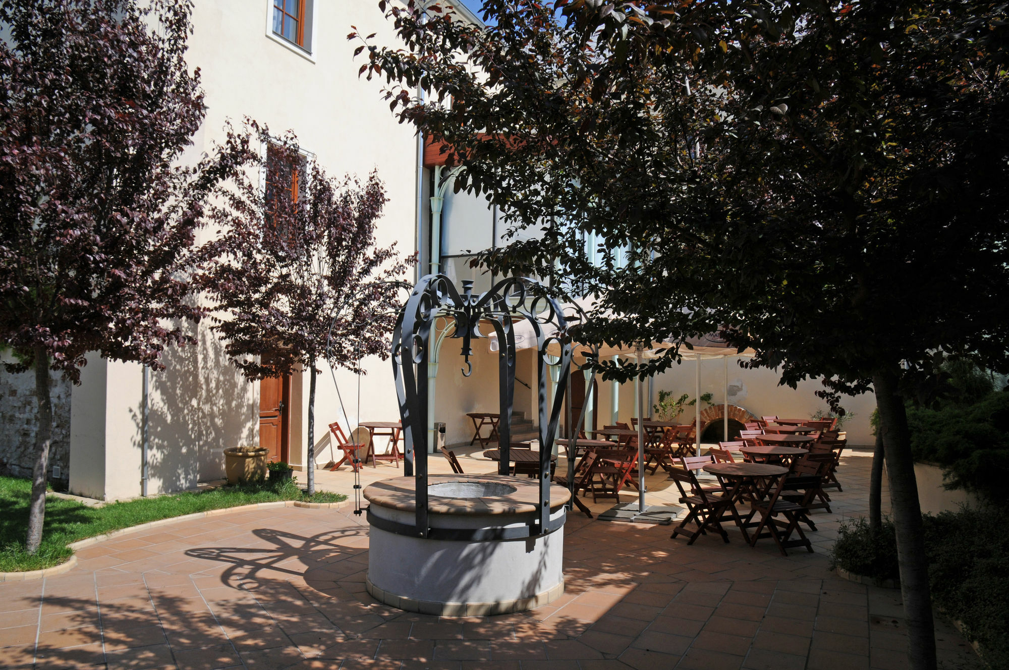 Отель Wine Wellness Amande 4*